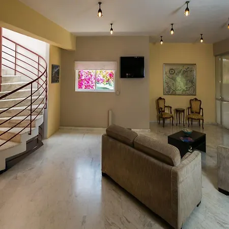 Elotia Hotel